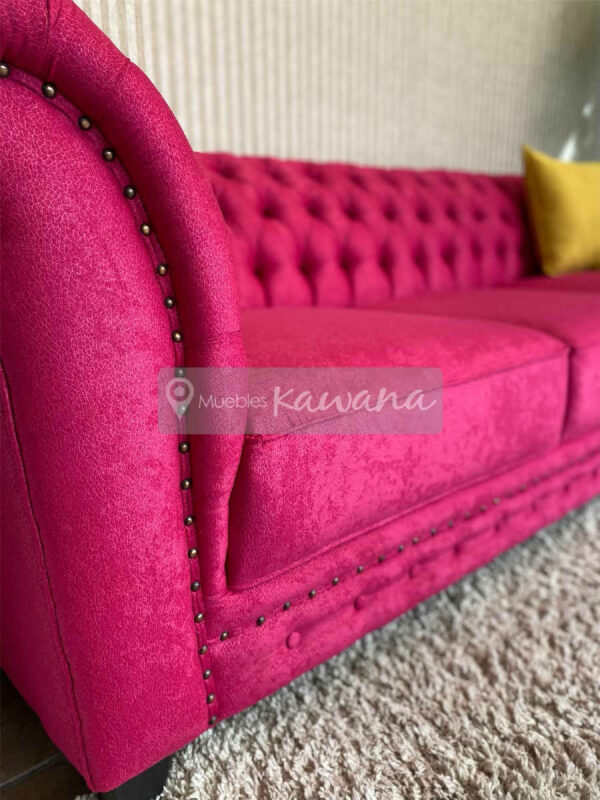 chesterfield 3 seater upholstered armchair fuchsia pink panoramica 1