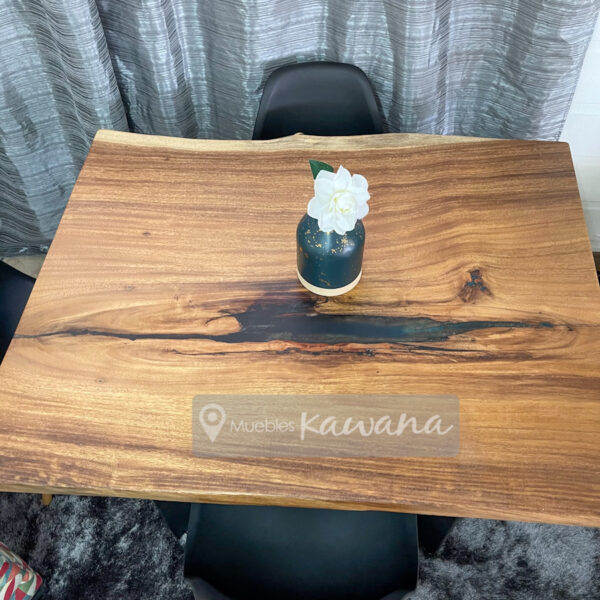Guanacaste wooden table with resin