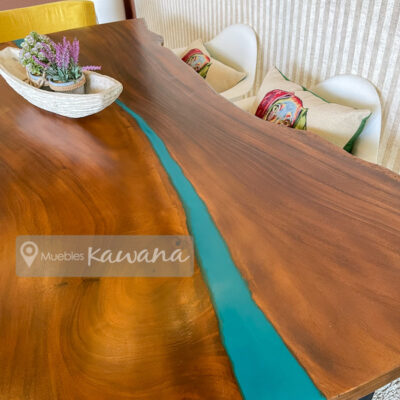 Guanacaste table with turquoise resin 6 seats