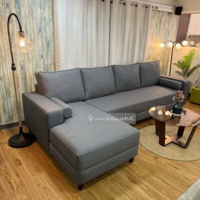 Sillon en L grande personalizado en lino gris oscuro con patas de madera 3m