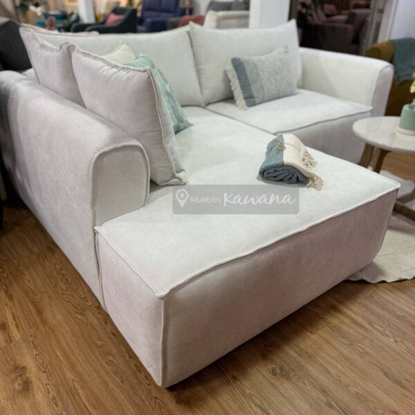 Juego de sala en L modular extra confortable personalizado en lino blanco 2,1m